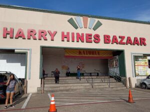 Flea markets become Latino community meeting places