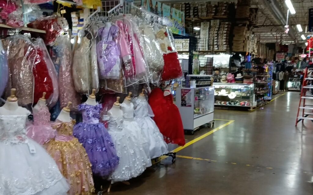Flea markets become Latino community meeting places quinceanera dresses